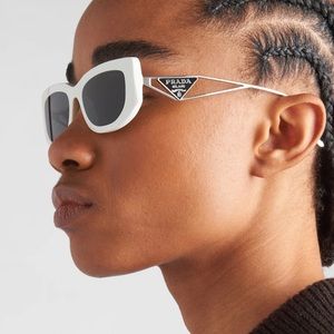 Prada sunglasses IG favorite item original package NEW❤️‍🔥